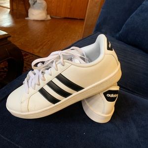 Adidas ladies shoes